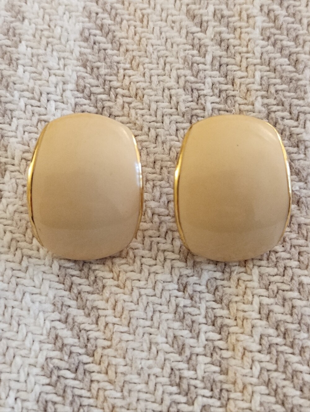 Vintage Napier Cream Colored Enamel Screw Back Earrings with Gold Tone Trim